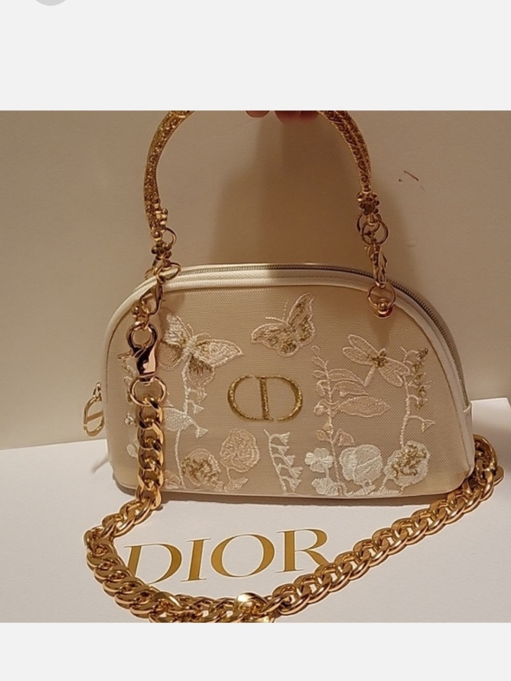 Dior Pouch In Cream With Gold Accents - Picture 2 of 11